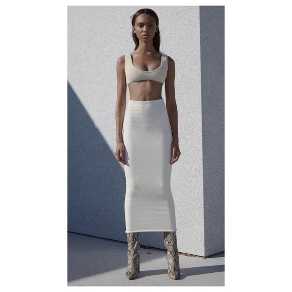 Yeezy Season 4 Ribbed Bra in Cream ASO Kim Kardashian - Picture 3 of 7